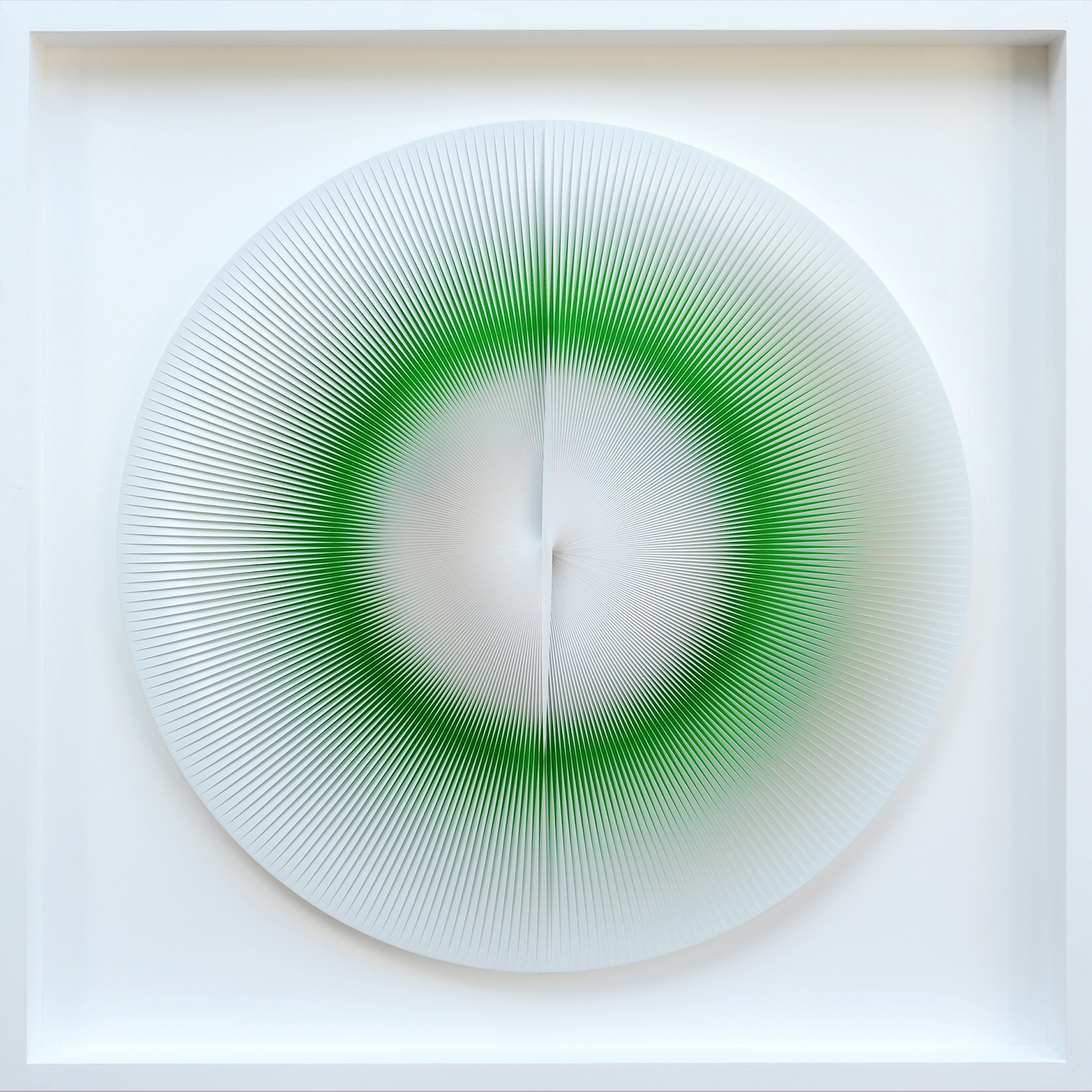 Alberto Biasi, Variable round image, 1975 rilievo in pvc su tavola, diam 71,5 cm